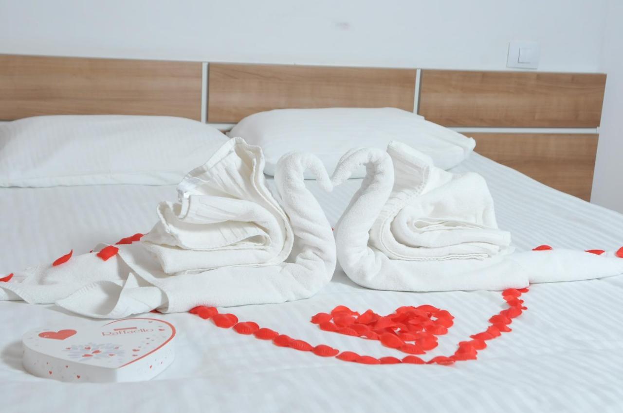 סקלה Hotel Ave Lux מראה חיצוני תמונה