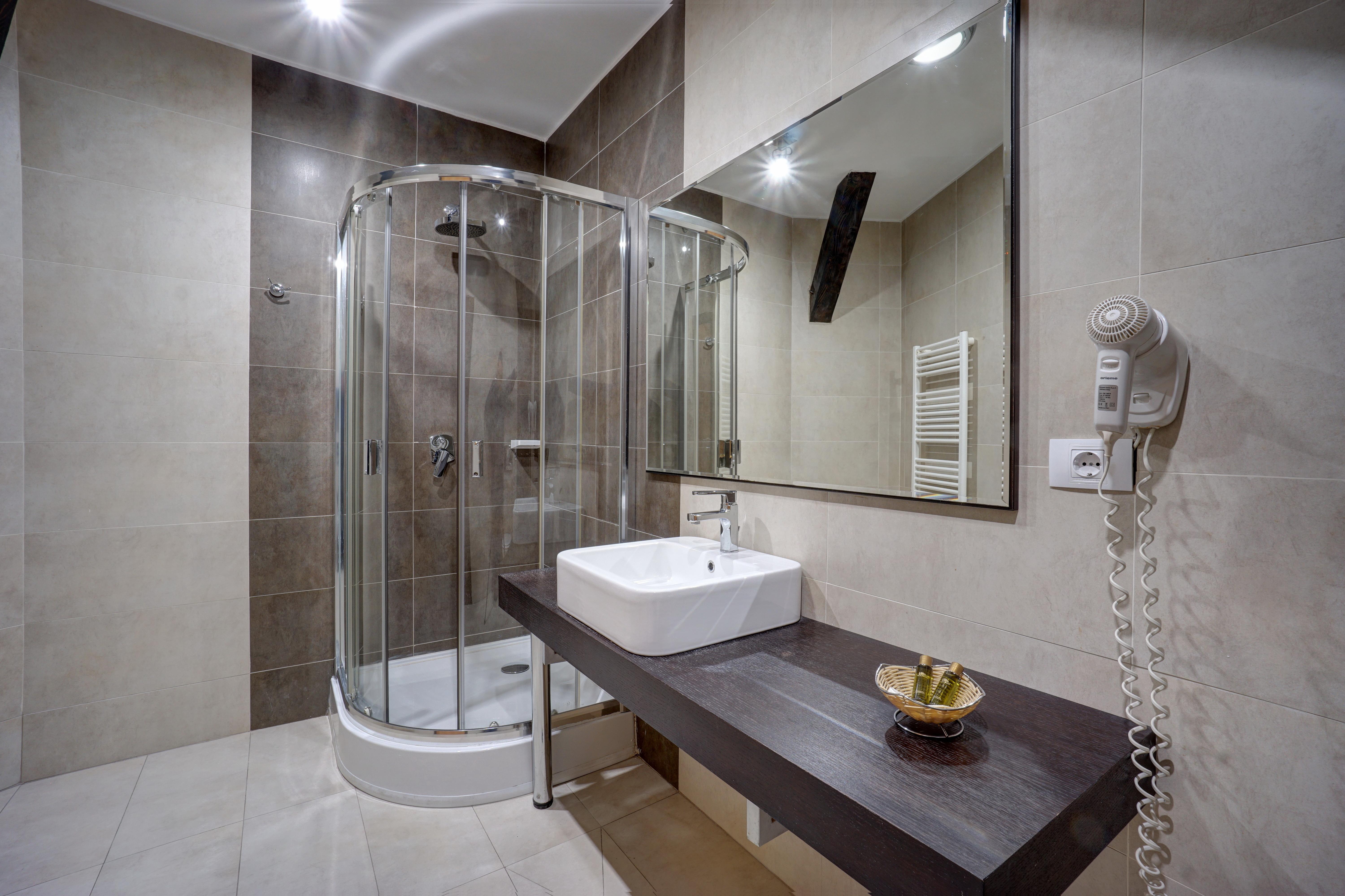 סקלה Hotel Ave Lux מראה חיצוני תמונה