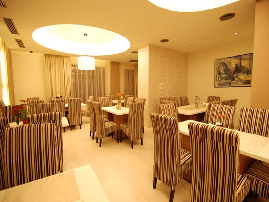 סקלה Hotel Ave Lux מראה חיצוני תמונה